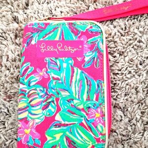 NWOT Lilly Pulitzer Wallet/Phone wristlet